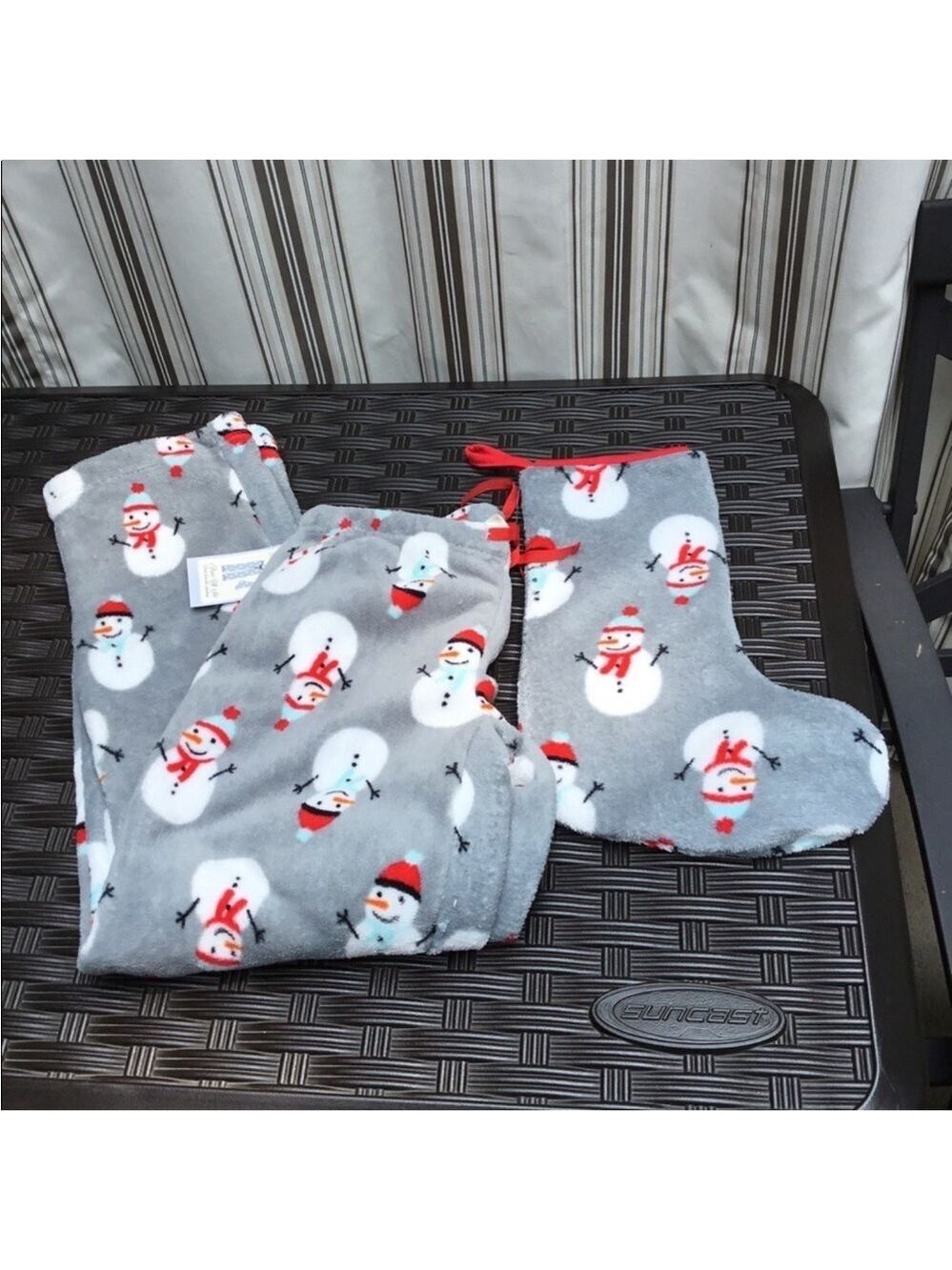 Zoe & Bella snowman sleep/lounge pant Woman’s size Small with stocking